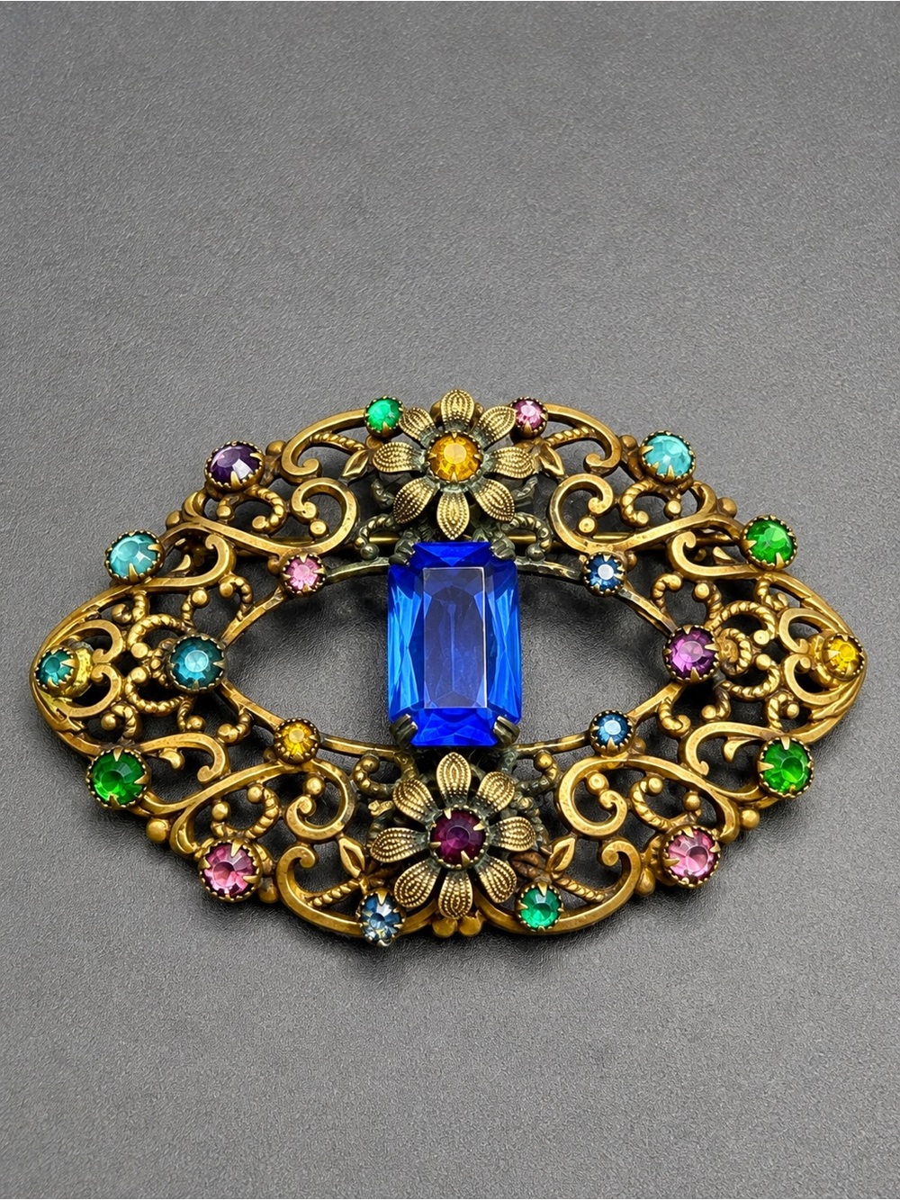 Vintage Czech Gold Filigree Brooch with Blue Center Gem #cz202
